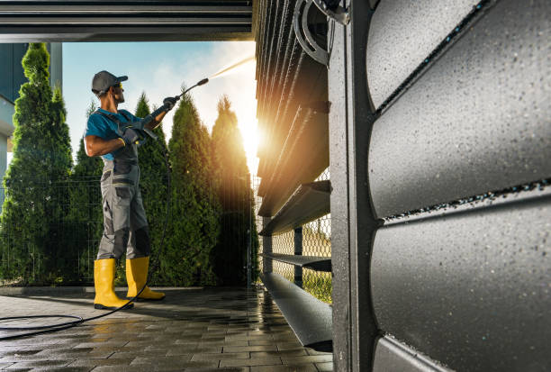 Best Restaurant Pressure Washing  in Roslyn Heights, NY